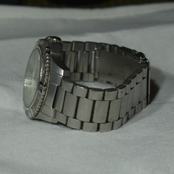 Roots Watch - Picture 4 of 7